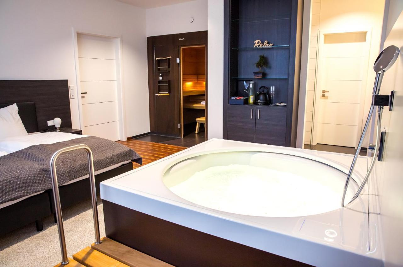 Plus Punkt Private Spa Вайнгартен Екстериор снимка
