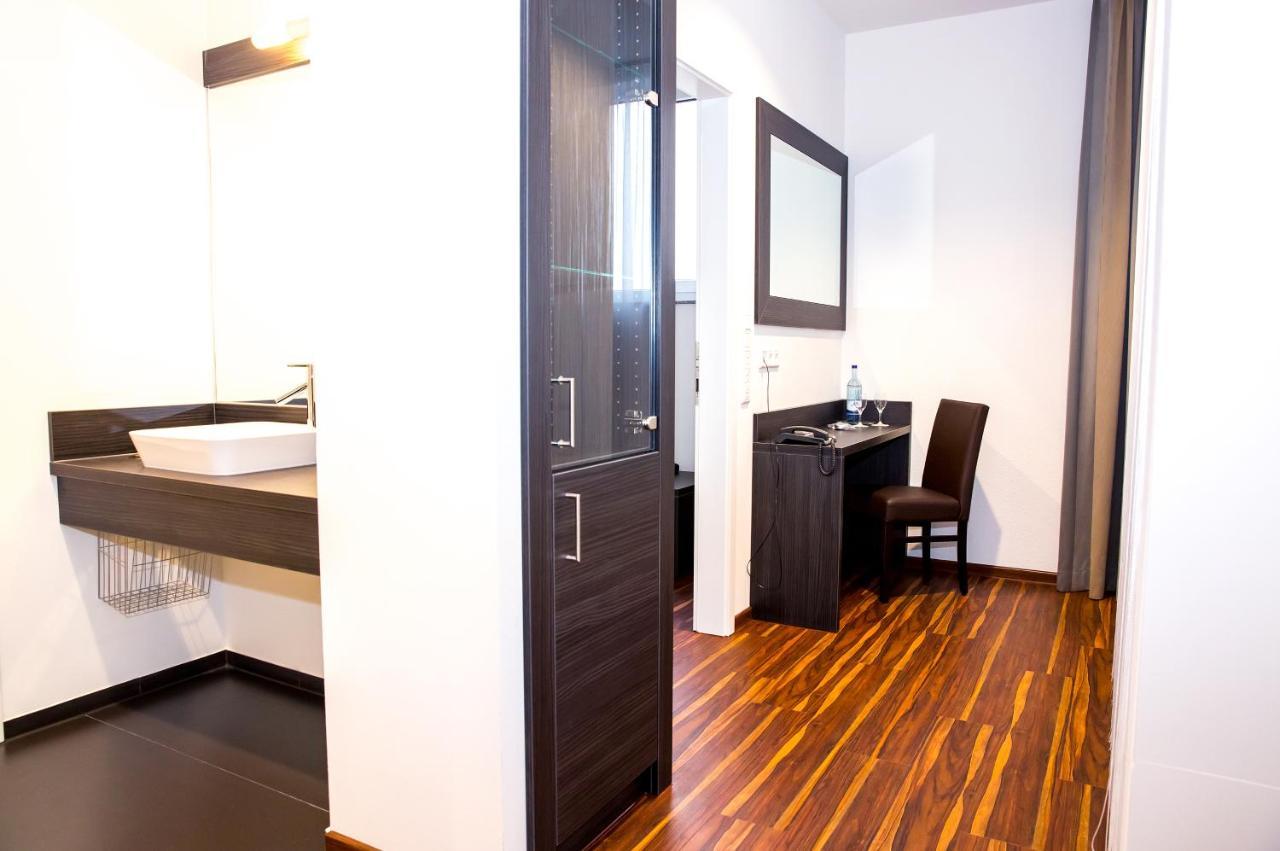 Plus Punkt Private Spa Вайнгартен Екстериор снимка