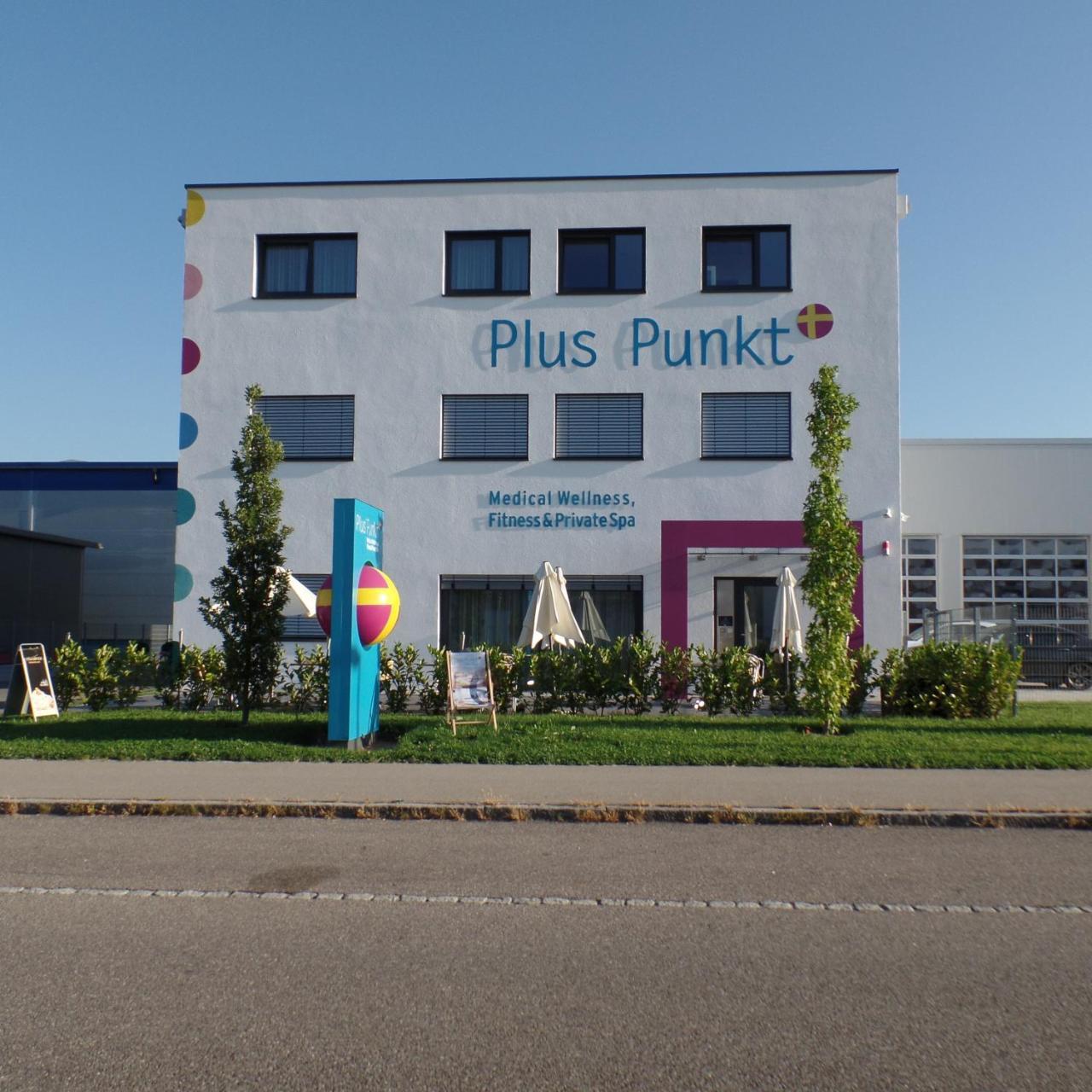 Plus Punkt Private Spa Вайнгартен Екстериор снимка